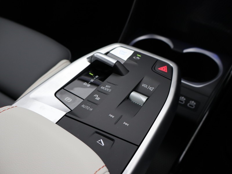 Used BMW iX2 2025 for sale - 77581471: Photo 22