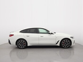 Used BMW 4 Series 2023 for sale - 78370597: Photo