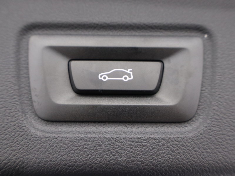 Used BMW i4 2025 for sale - 77988599: Photo 37