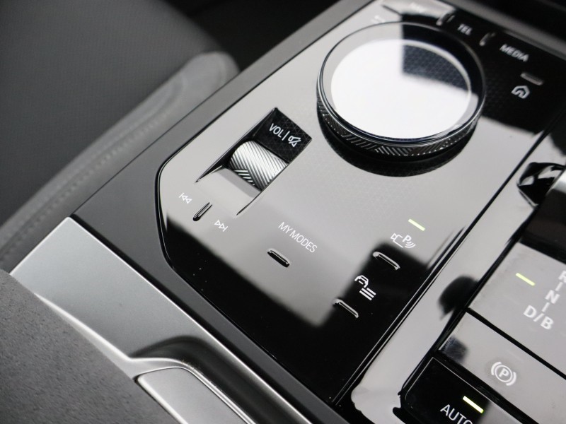 Used BMW iX 2025 for sale - 78042280: Photo 21