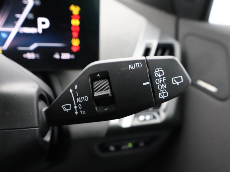 Used BMW iX 2025 for sale - 78042280: Photo 64