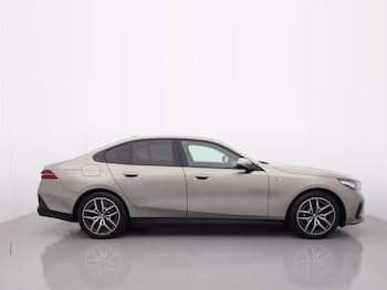 Used BMW i5 2025 for sale - 77581509: Photo