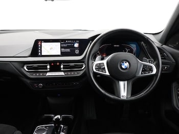 Used BMW 1 Series 2023 for sale - 77934568: Photo