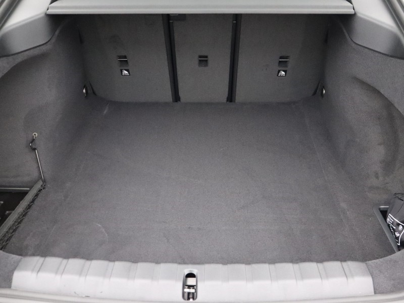 Used BMW 4 Series 2025 for sale - 77901208: Photo 13