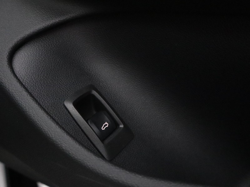 Used BMW 4 Series 2025 for sale - 77901208: Photo 60