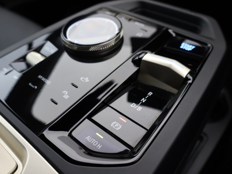 Used BMW iX 2022 for sale - 76980856: Photo 21