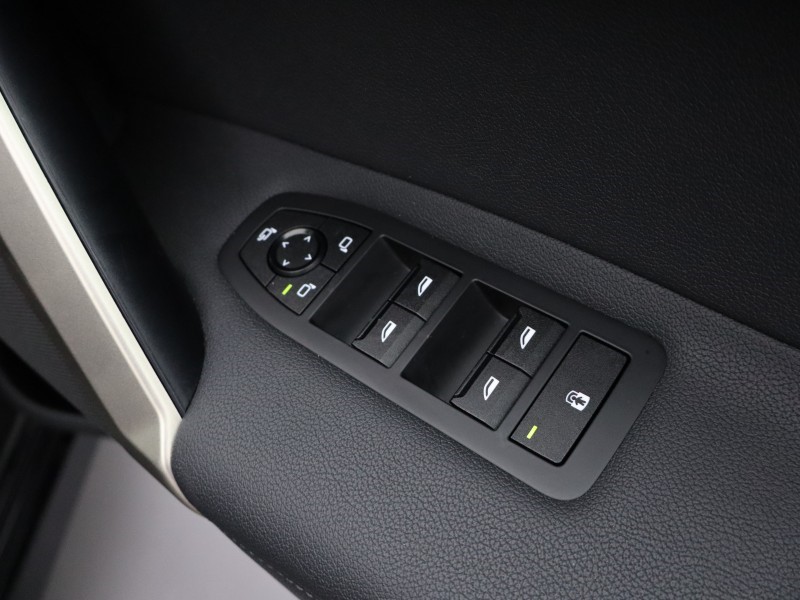 Used BMW iX 2022 for sale - 76980856: Photo 25