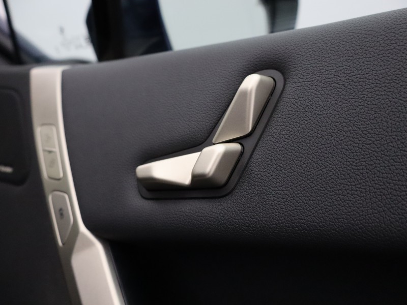 Used BMW iX 2022 for sale - 76980856: Photo 38