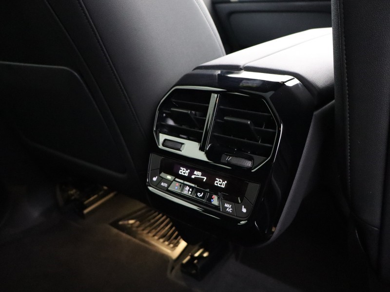 Used BMW iX 2022 for sale - 76980856: Photo 54