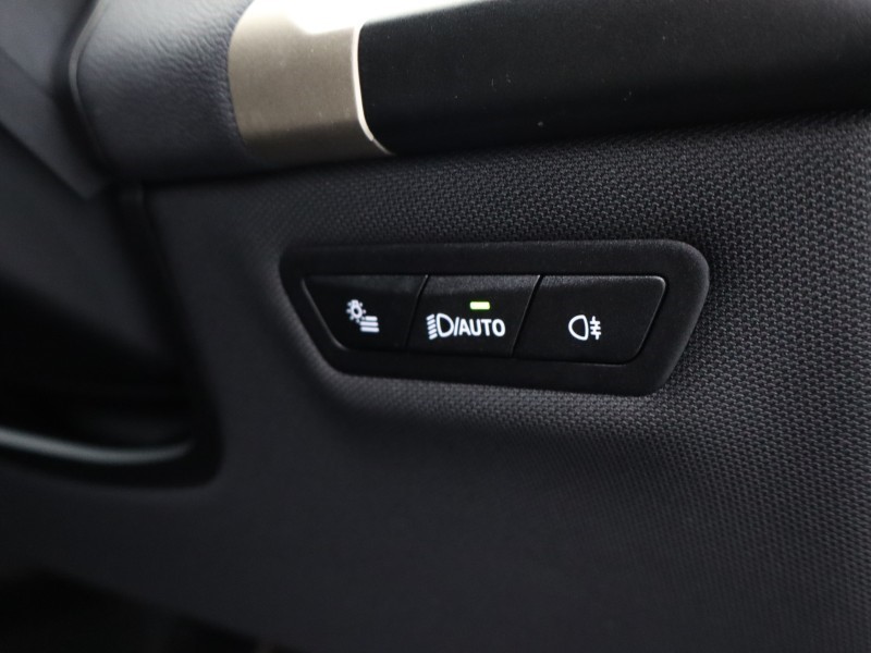 Used BMW iX 2022 for sale - 76980856: Photo 57