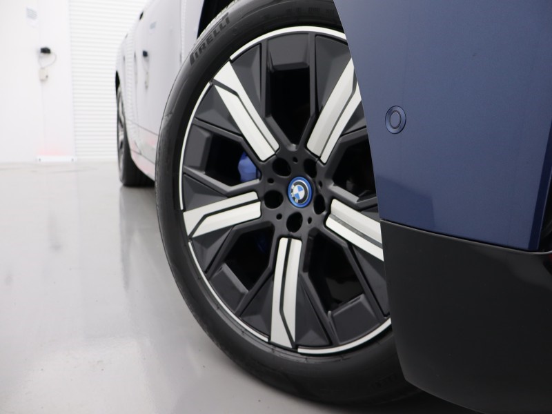 Used BMW iX 2022 for sale - 76980856: Photo 60