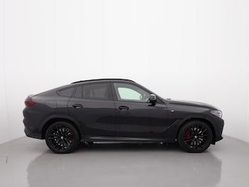 Used BMW X6 2022 for sale - 76980980: Photo