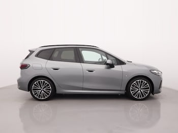 Used BMW 2 Series 2023 for sale - 77918111: Photo