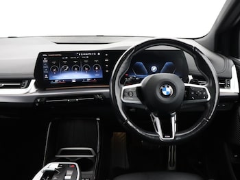 Used BMW 2 Series 2023 for sale - 77918111: Photo