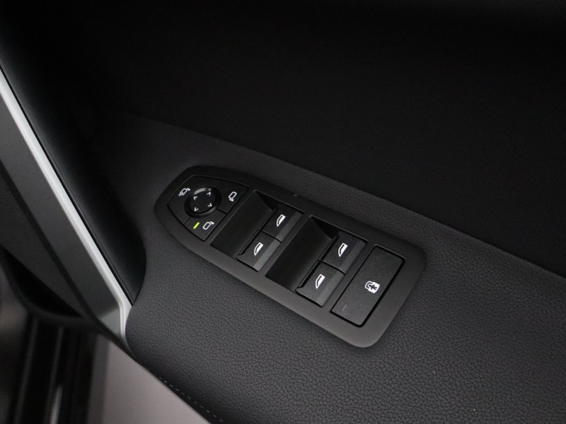 Used BMW iX 2025 for sale - 76982426: Photo 20