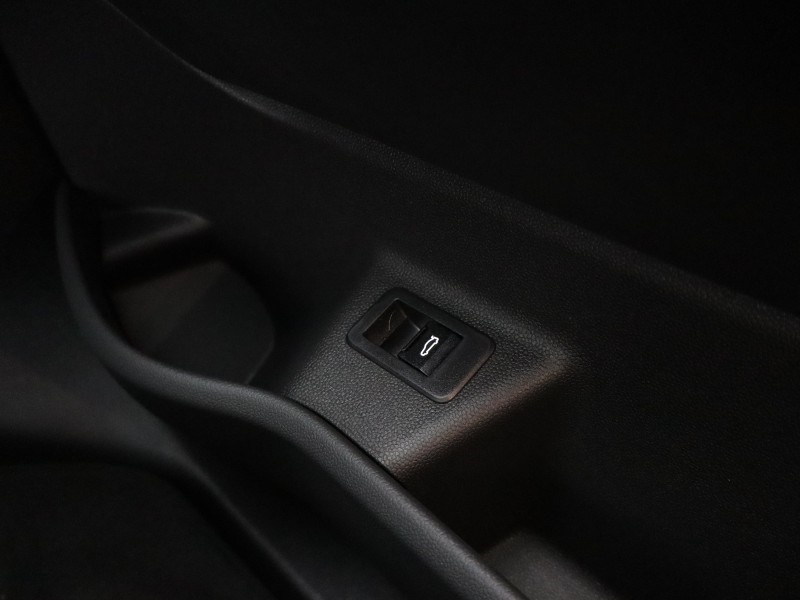 Used BMW iX 2025 for sale - 76982426: Photo 41