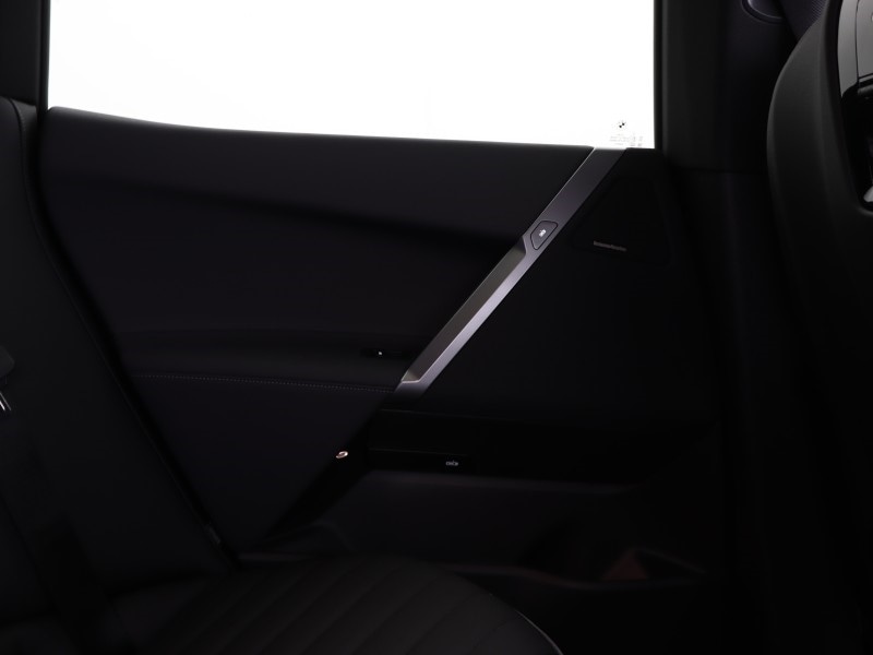Used BMW iX 2025 for sale - 76982426: Photo 48