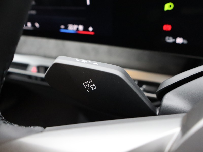 Used BMW iX 2025 for sale - 76982426: Photo 56