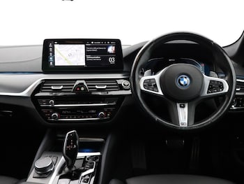 Used BMW 5 Series 2023 for sale - 77687523: Photo