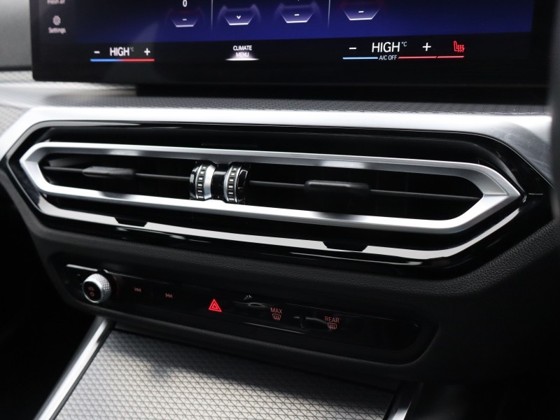 Used BMW 3 Series 2022 for sale - 77406419: Photo 32