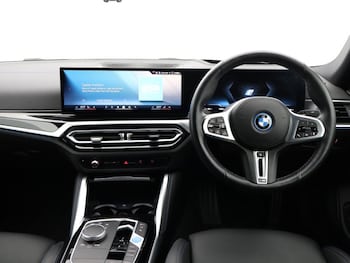 Used BMW i4 2023 for sale - 79232138: Photo