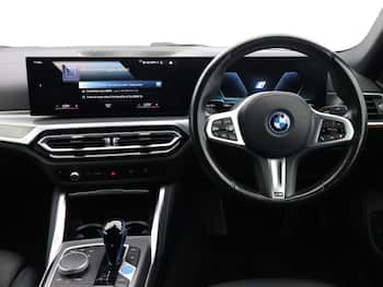 Used BMW i4 2022 for sale - 79580280: Photo