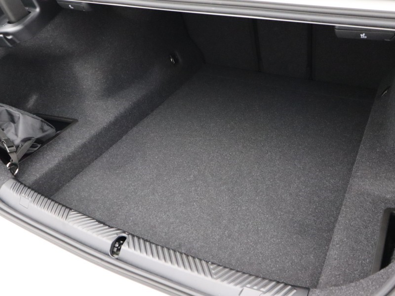 Used BMW 5 Series 2025 for sale - 77877745: Photo 35