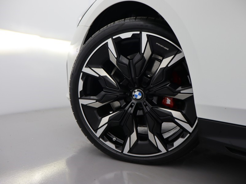 Used BMW 5 Series 2025 for sale - 77877745: Photo 62