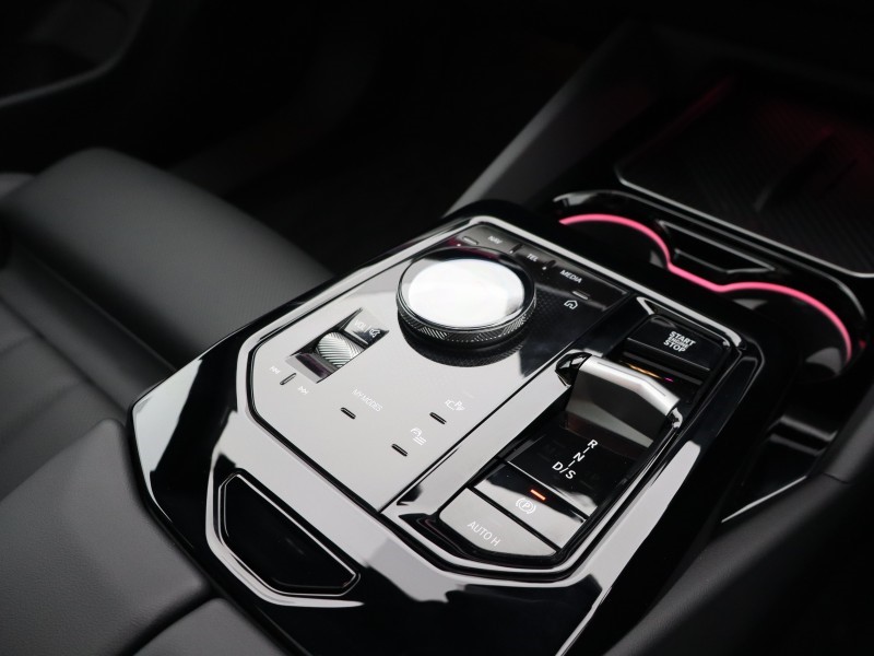 Used BMW 5 Series 2025 for sale - 77877745: Photo 7