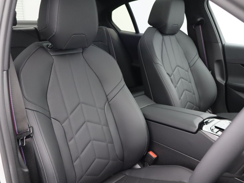 Used BMW 5 Series 2025 for sale - 77877745: Photo 8