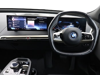 Used BMW iX 2023 for sale - 79357183: Photo