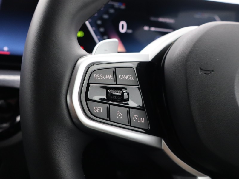 Used BMW 3 Series 2025 for sale - 76981067: Photo 17