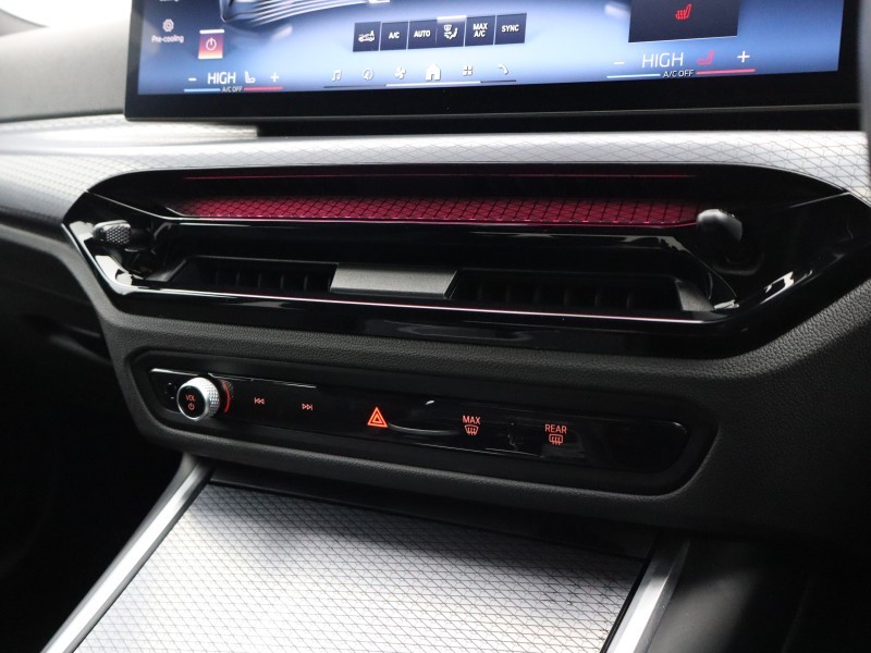 Used BMW 3 Series 2025 for sale - 76981067: Photo 29