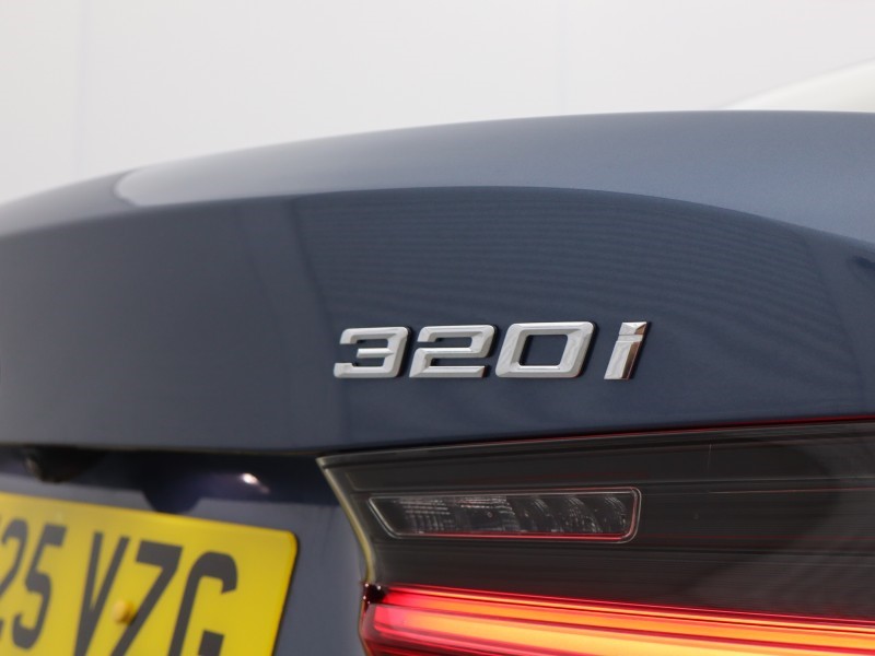 Used BMW 3 Series 2025 for sale - 76981067: Photo 36