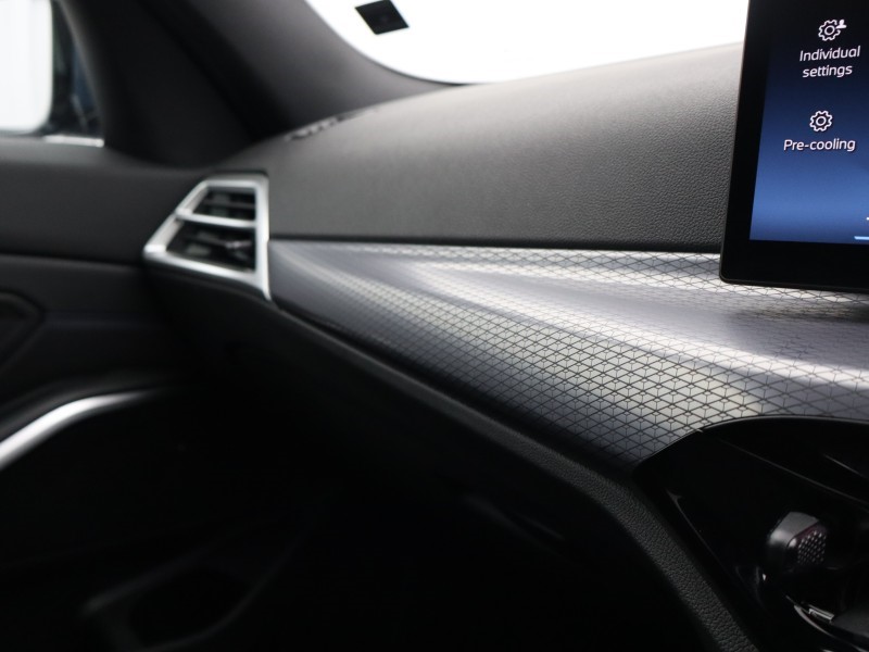 Used BMW 3 Series 2025 for sale - 76981067: Photo 45