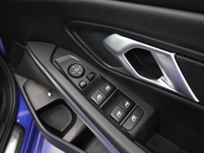 Used BMW 3 Series 2025 for sale - 76982378: Photo 22