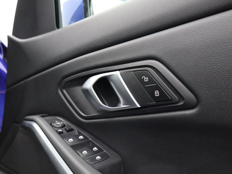 Used BMW 3 Series 2025 for sale - 76982378: Photo 23