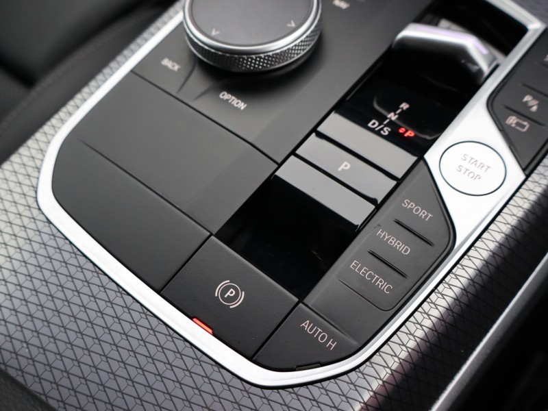 Used BMW 3 Series 2025 for sale - 76982378: Photo 24