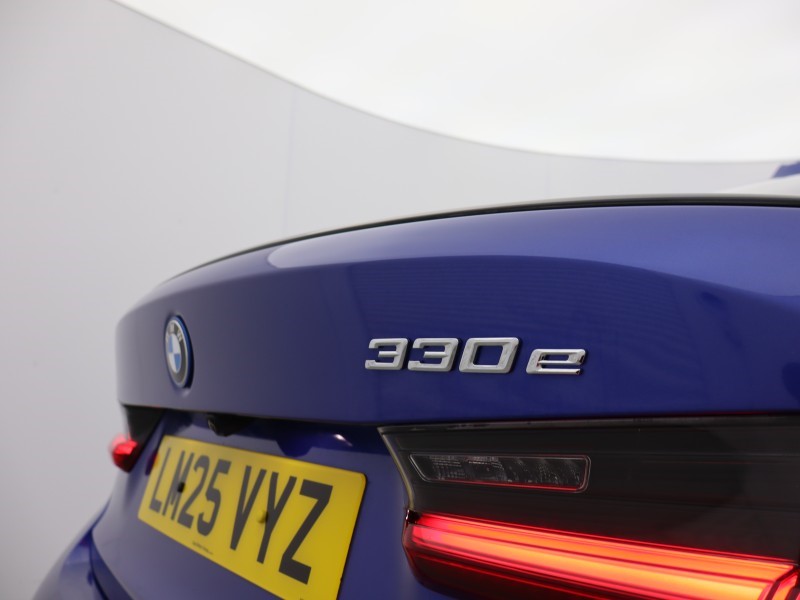 Used BMW 3 Series 2025 for sale - 76982378: Photo 38