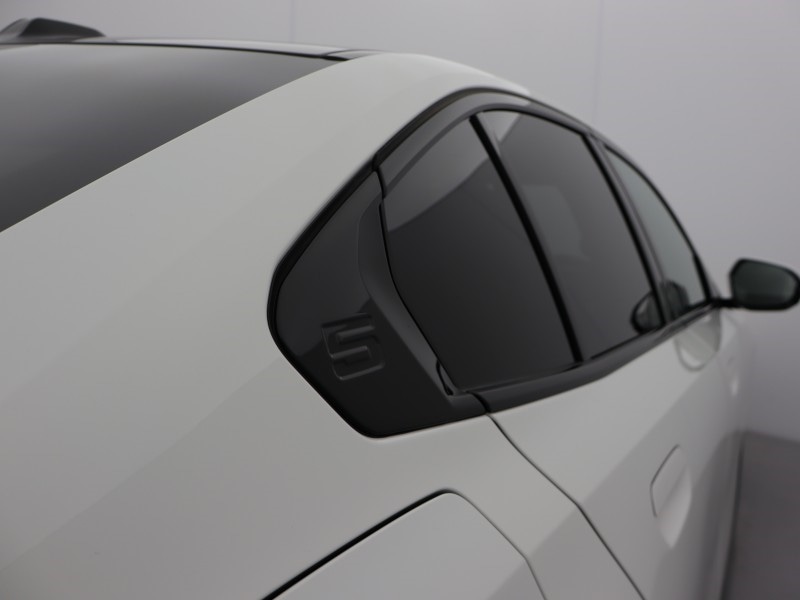 Used BMW 5 Series 2025 for sale - 77983683: Photo 41