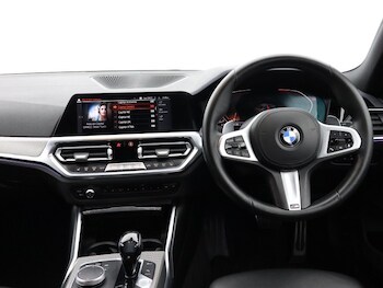 Used BMW 3 Series 2019 for sale - 78483880: Photo