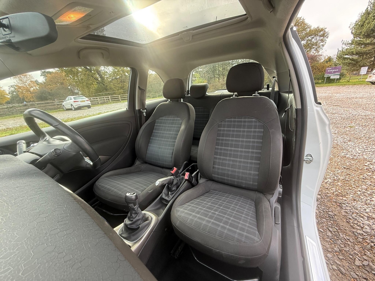 Used Vauxhall ADAM 2013 for sale - 78148331: Photo 16