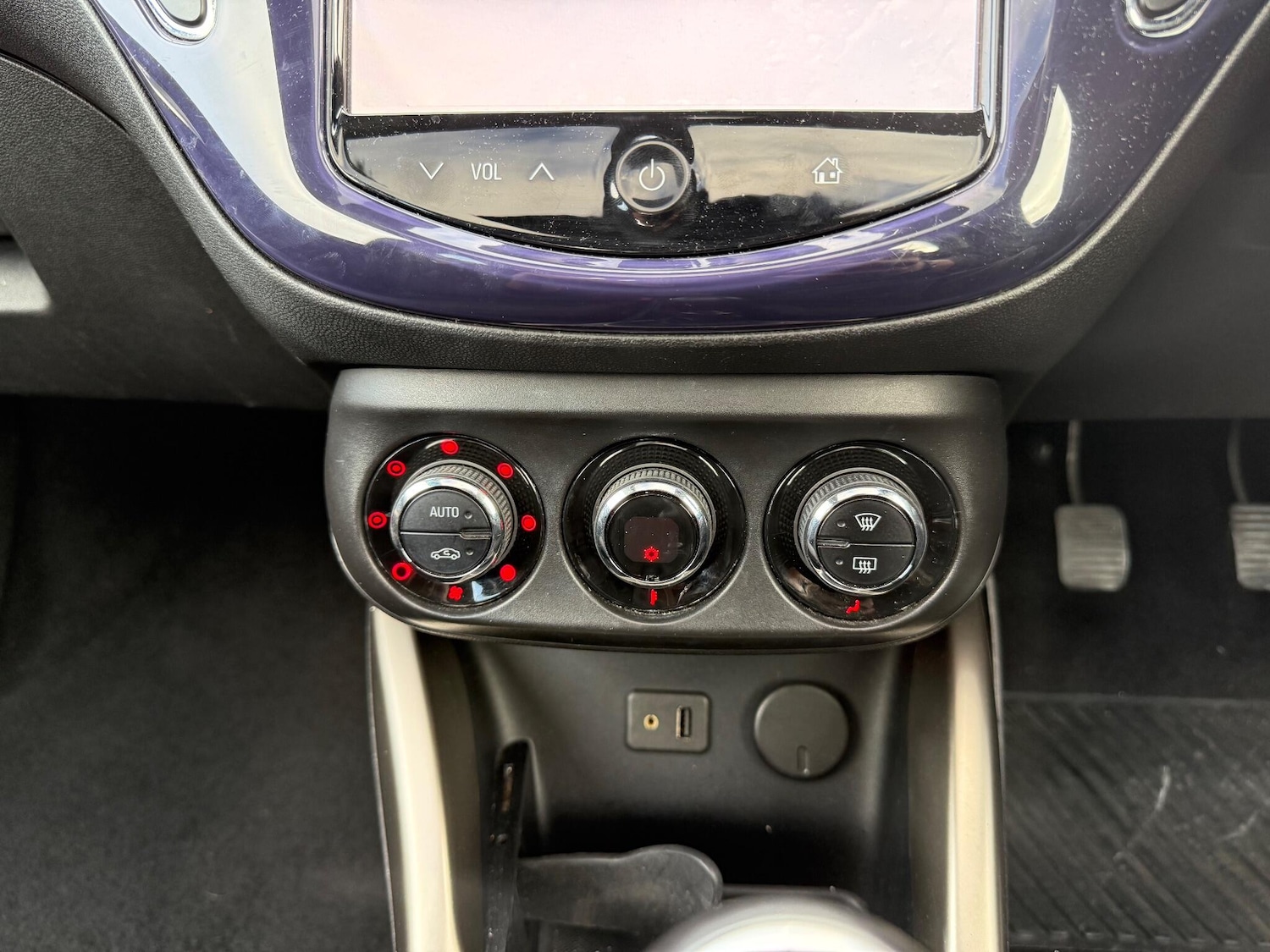 Used Vauxhall ADAM 2013 for sale - 78148331: Photo 29