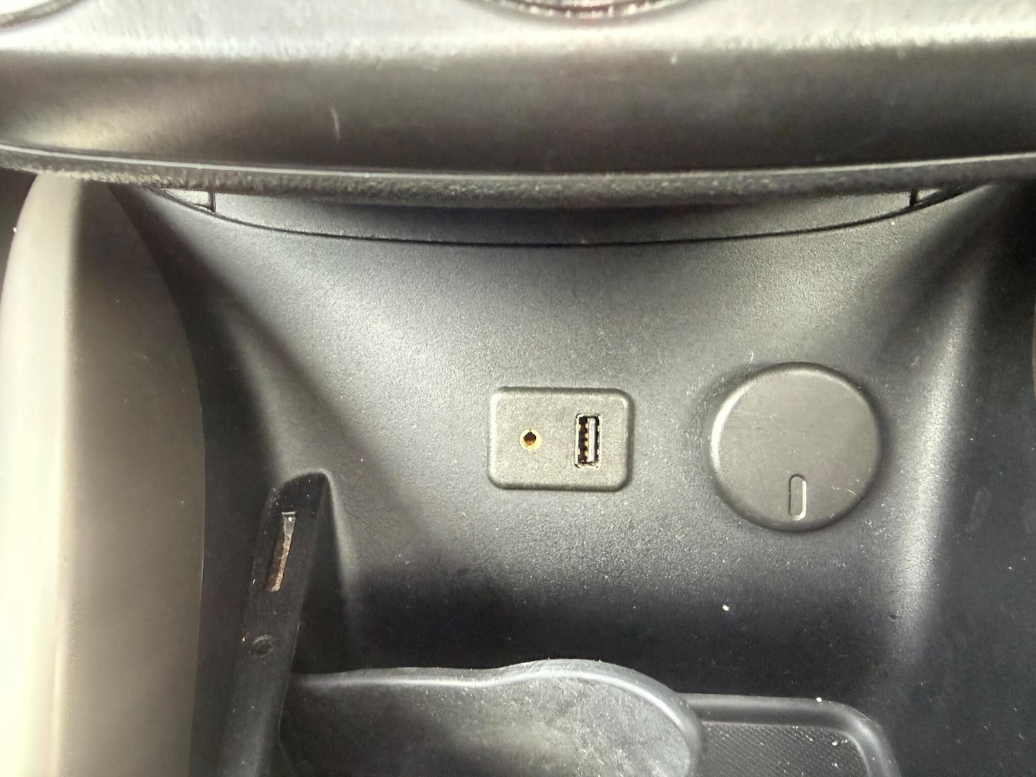 Used Vauxhall ADAM 2013 for sale - 78148331: Photo 30