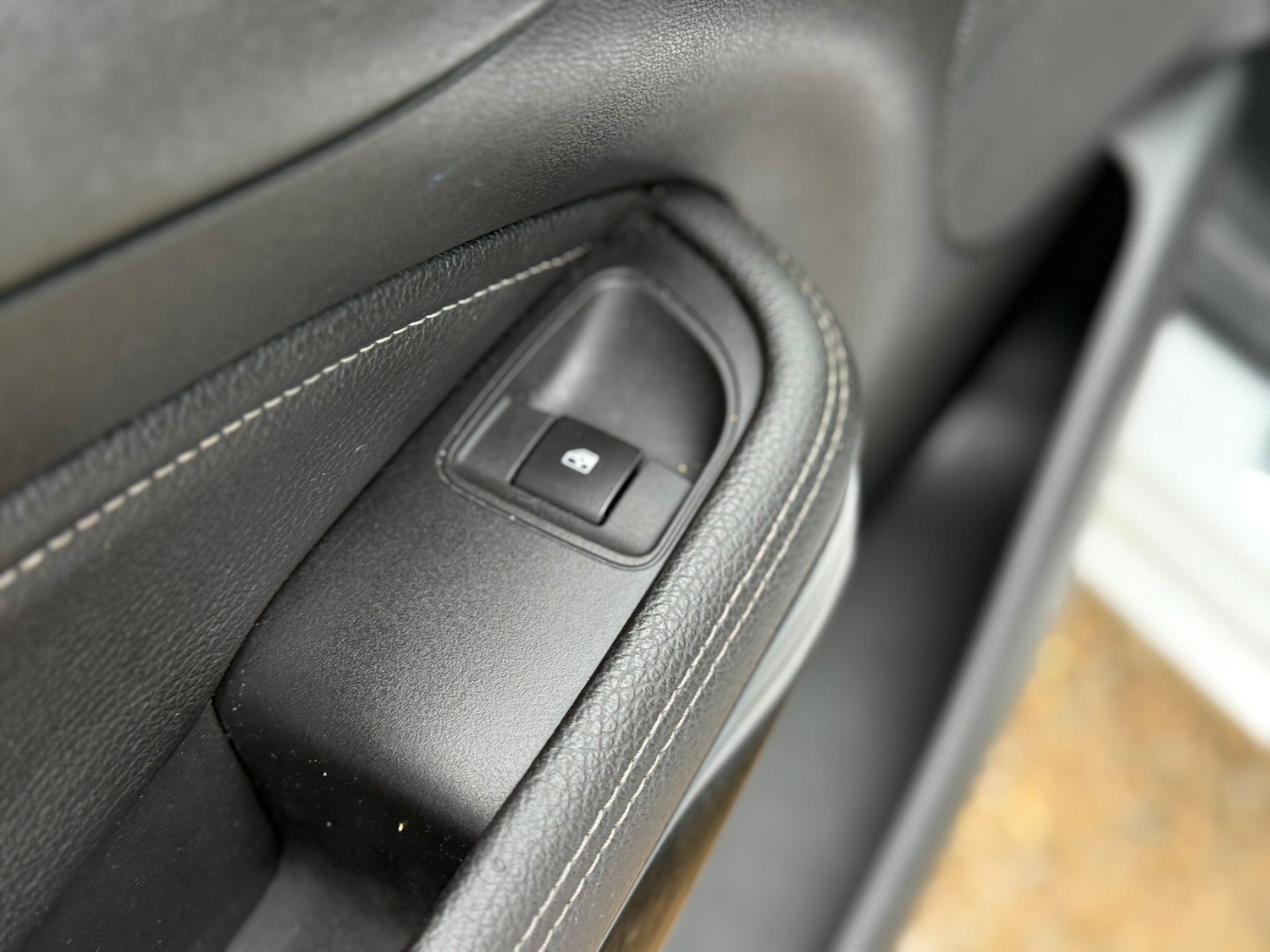 Used Vauxhall ADAM 2016 for sale - 78072584: Photo 24