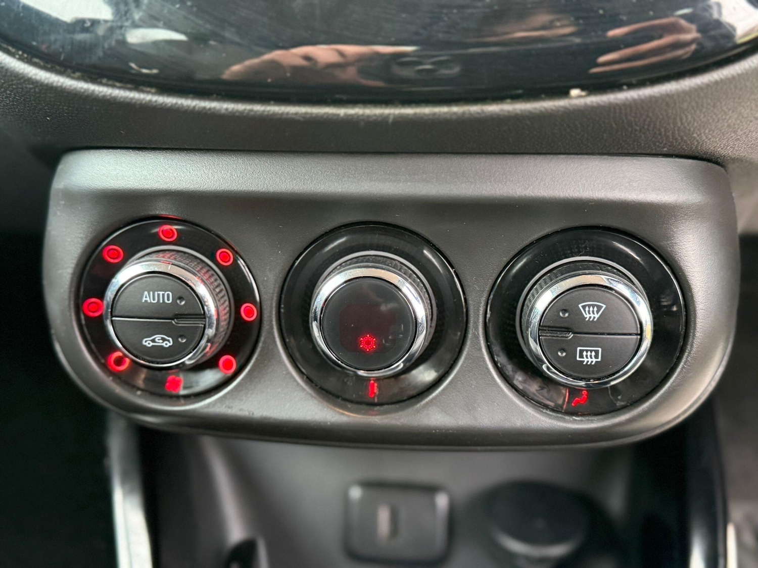 Used Vauxhall ADAM 2016 for sale - 78072584: Photo 28