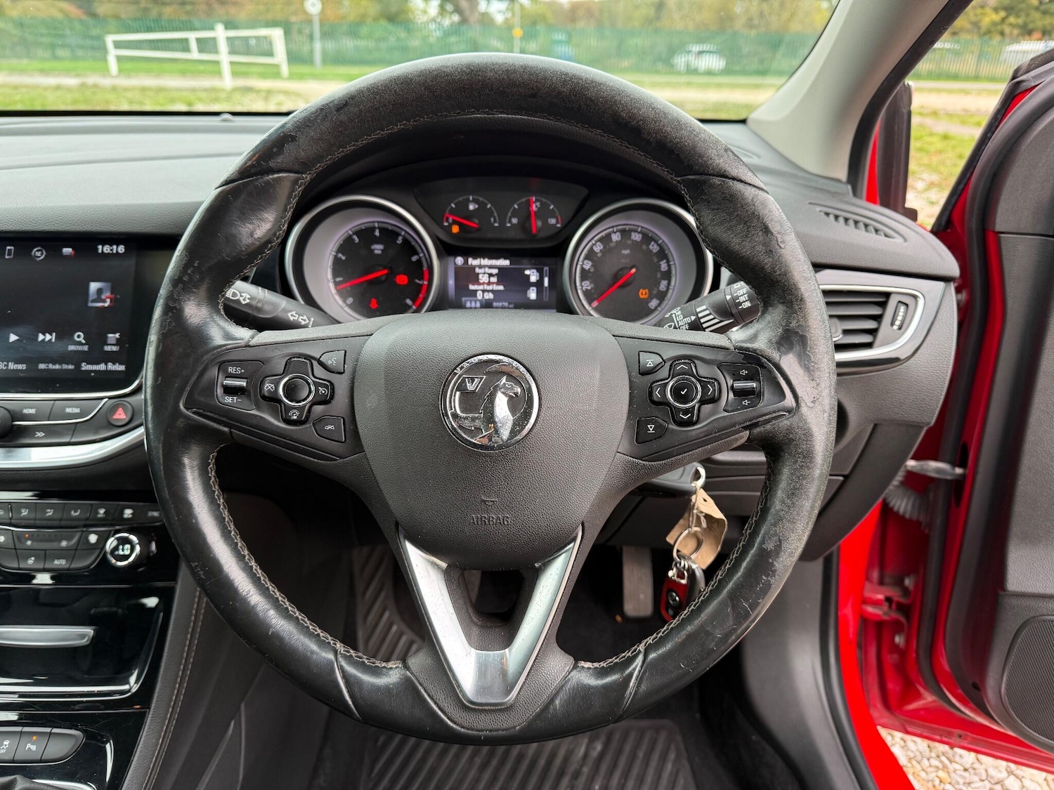 Used Vauxhall Astra 2016 for sale - 78071905: Photo 28