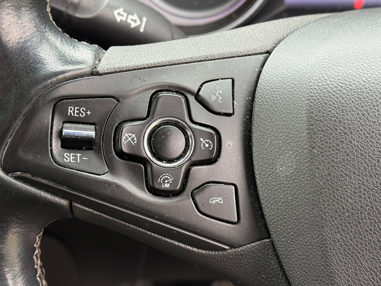 Used Vauxhall Astra 2016 for sale - 78071905: Photo 29