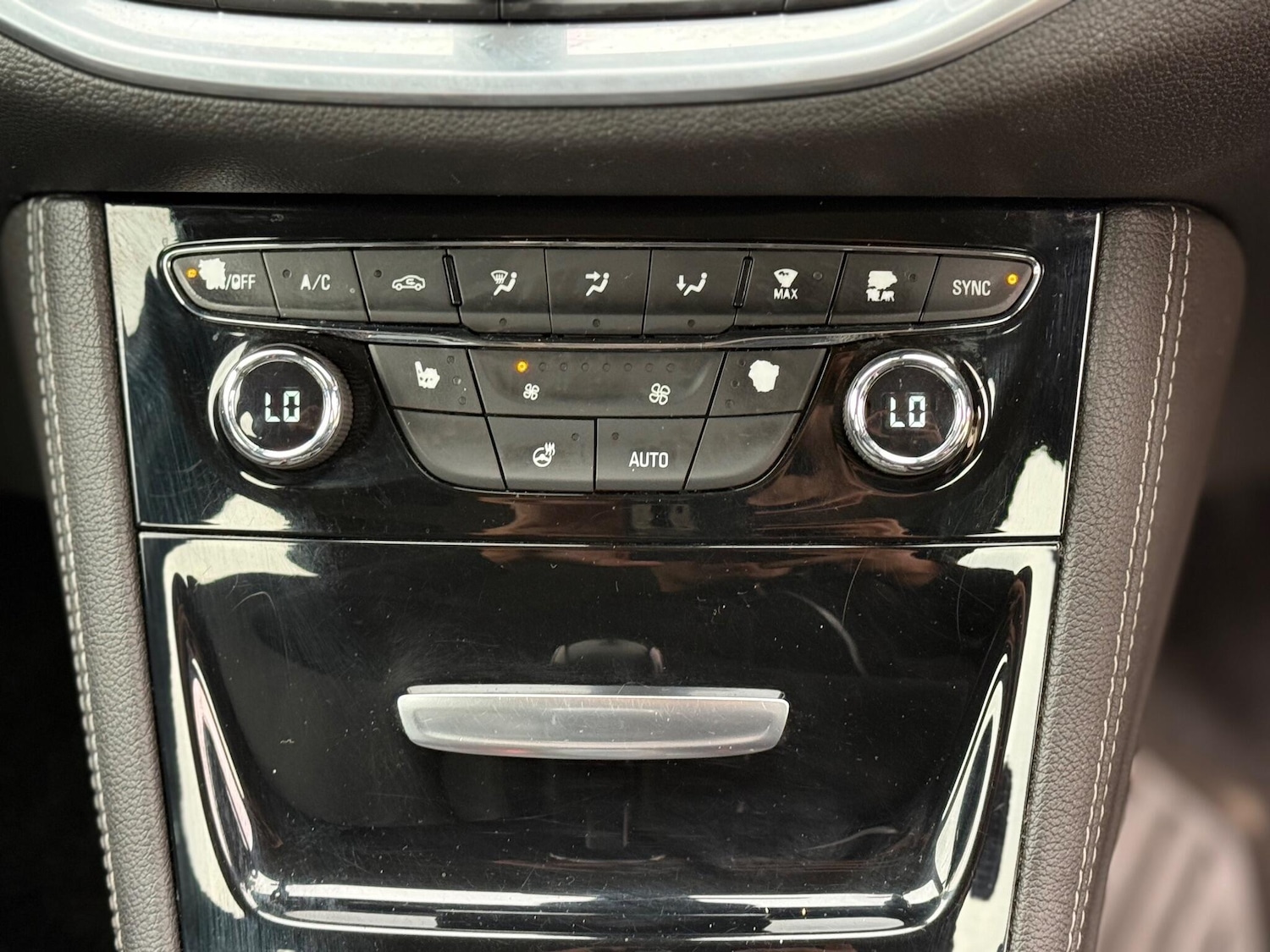 Used Vauxhall Astra 2016 for sale - 78071905: Photo 33