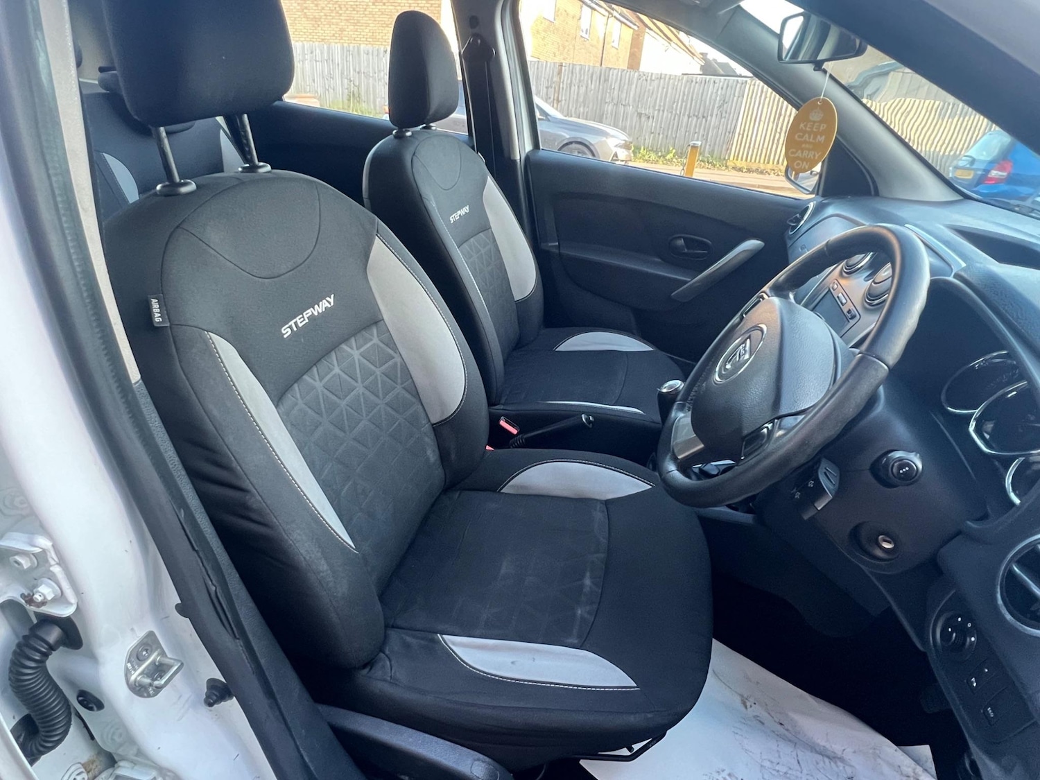 Used Dacia Sandero Stepway 2014 for sale - 78072009: Photo 2